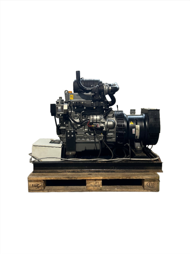 Yanmar 4TNV84T 20KVA Stamford Stromaggregat
