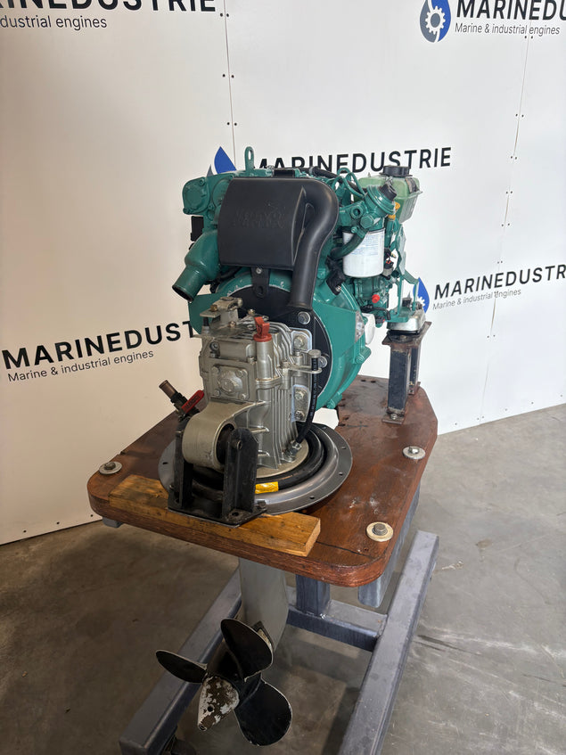 Volvo Penta D1-13F Innenbordmotor