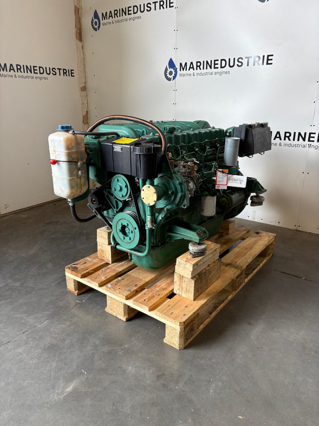 Volvo Penta MD40A 85PS Schiffsmotor (2x)