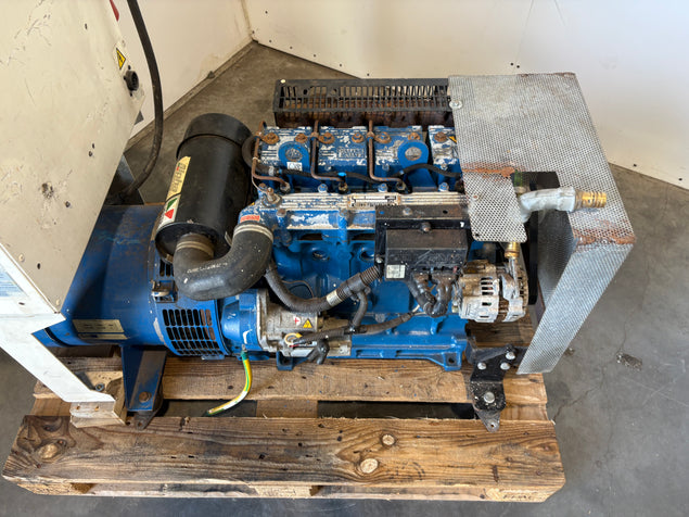 Lister Petter LPW4 17,5 KVA FG Wilson