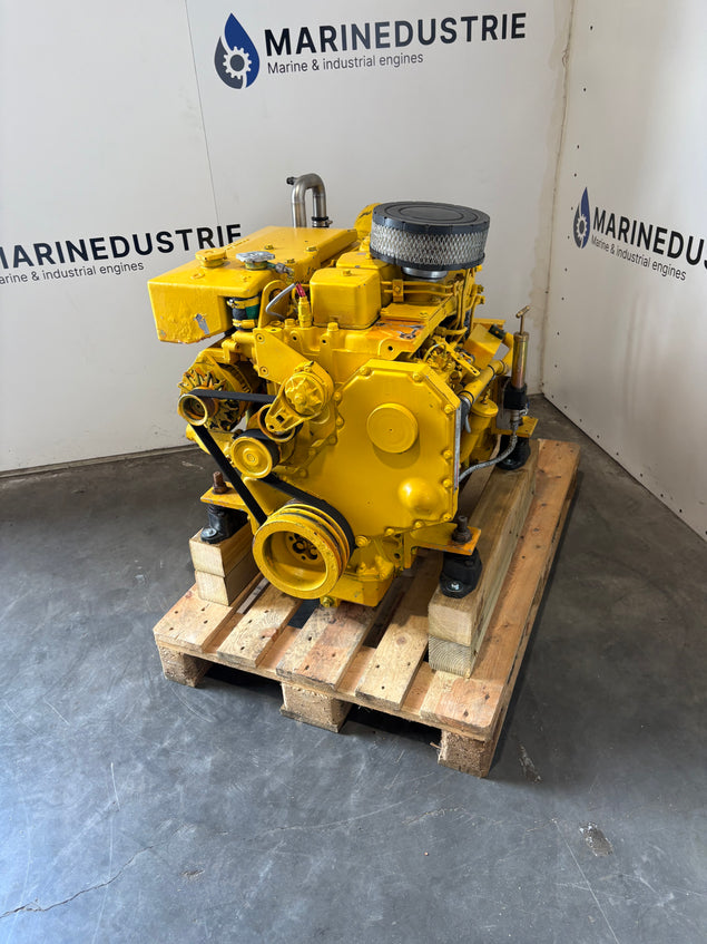 Vetus Cummins 4B3.9 80 PS Schiffsmotor