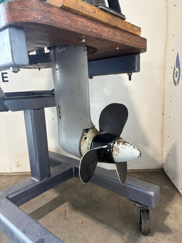 Volvo Penta D1-13F Innenbordmotor