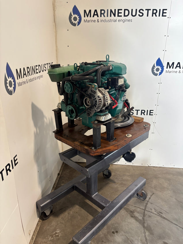 Volvo Penta D1-13F Innenbordmotor