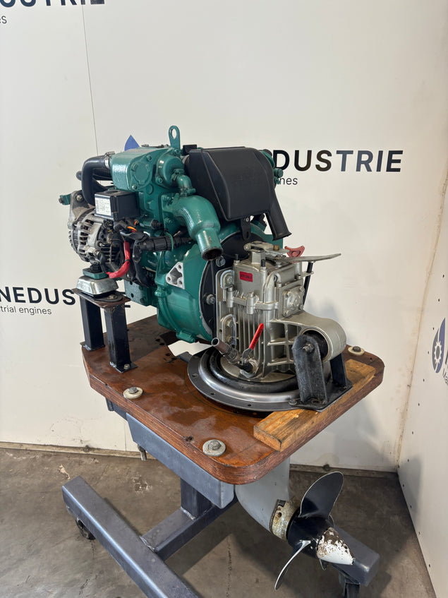 Volvo Penta D1-13F Innenbordmotor