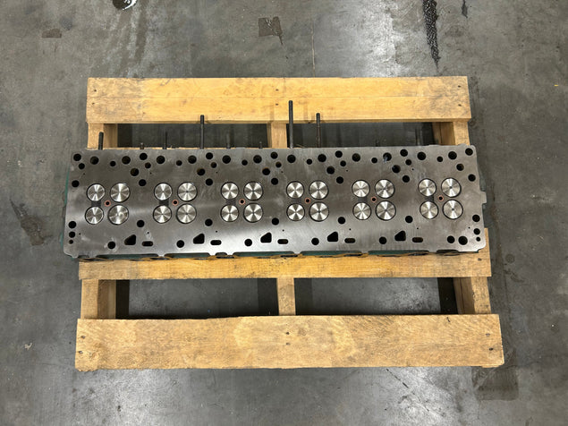 Volvo Penta Cilinderkop KAD44 KAMD44 KAD300 - 3803309 3801641