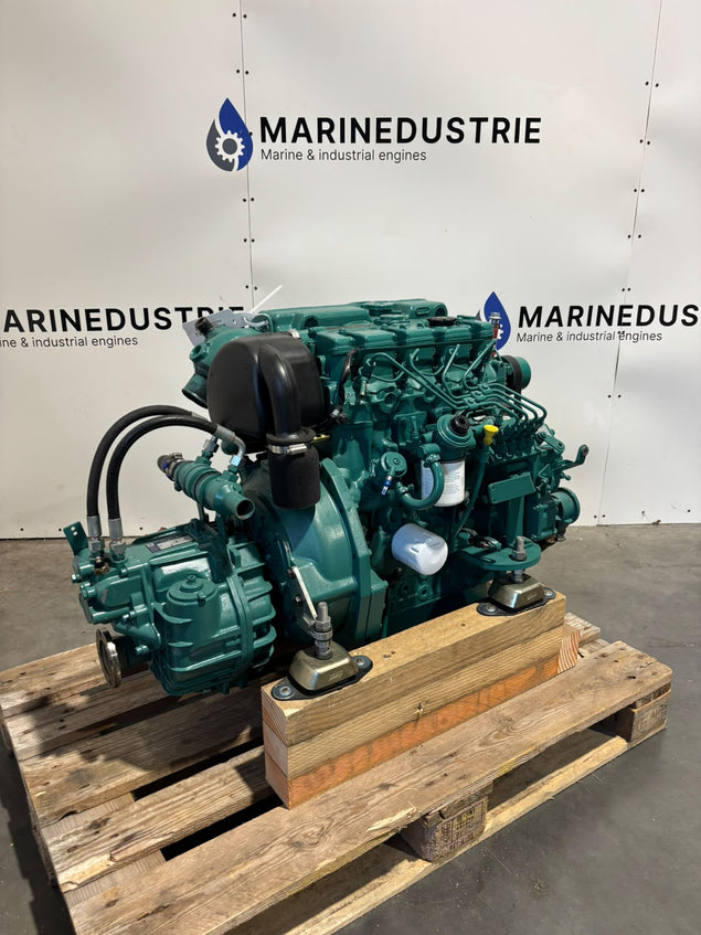 Volvo Penta D2-55E Schiffsmotor | ZF25 2.8 Getriebe