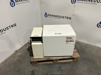 Cummins Onan 6,5 kVA 6,5 MDKDP Marine-Generator-Set