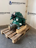 Volvo Penta MD2040 Schiffsmotor mit Wendegetriebe und Armaturenbrett
