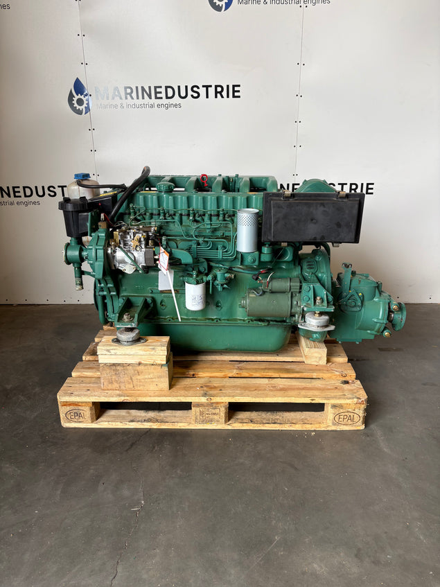Volvo Penta MD40A 85PS Schiffsmotor (2x)