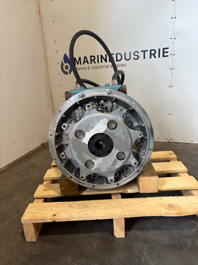 TwinDisc MG5050SC 2,45:1 Getriebe