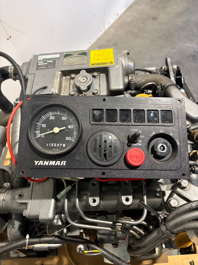 Yanmar 3JH2E 38PK Schiffsmotor KBW10 2.45 Wendegetriebe