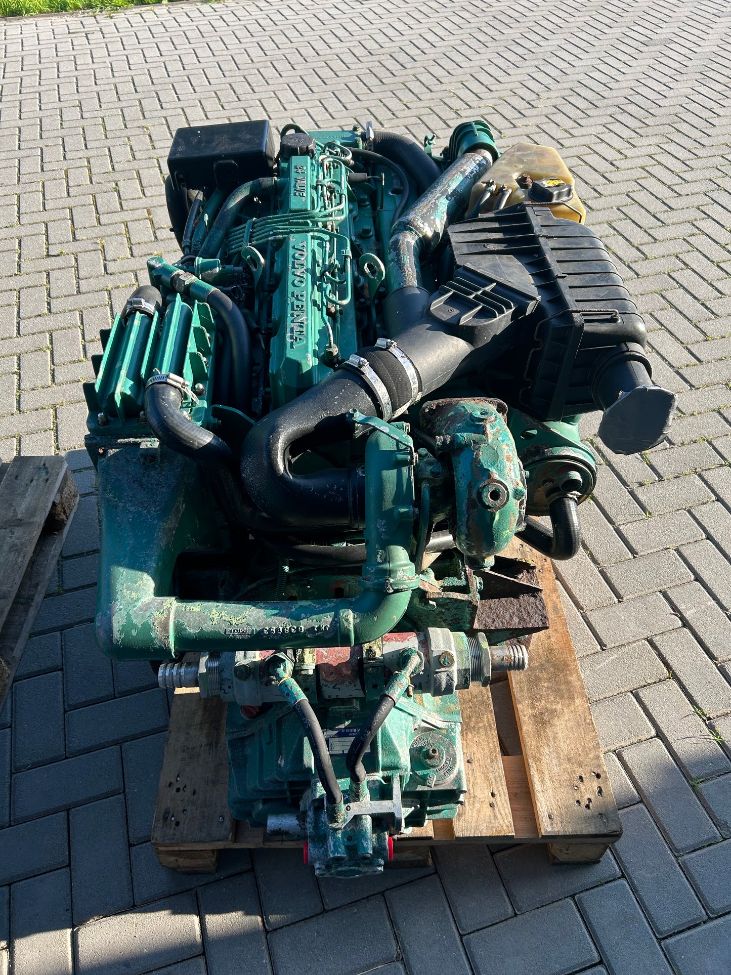 Volvo Penta KAMD44P